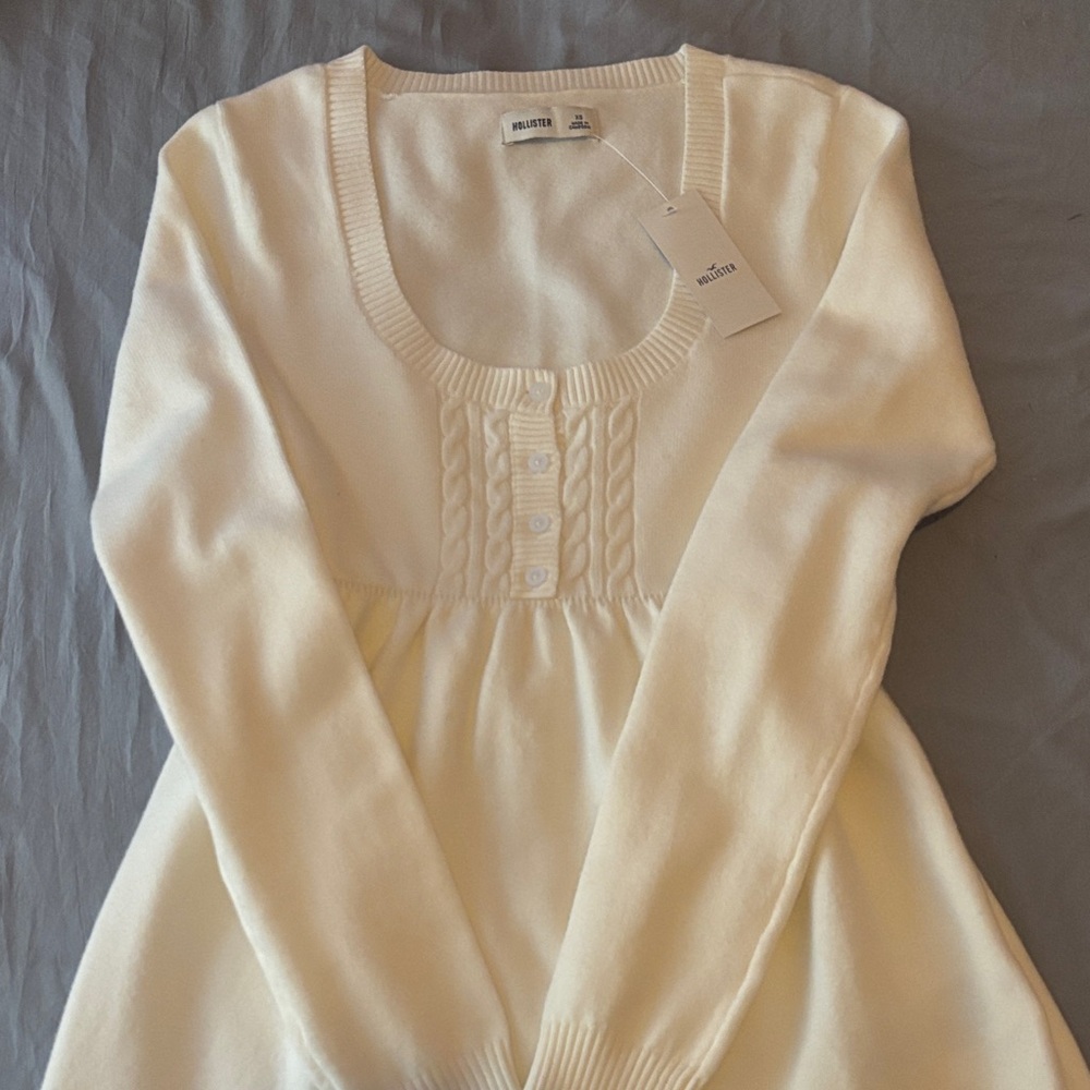 Babydoll Hollister Sweater